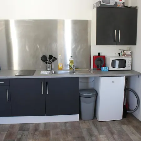 Apartment Etablissements Coulon - *